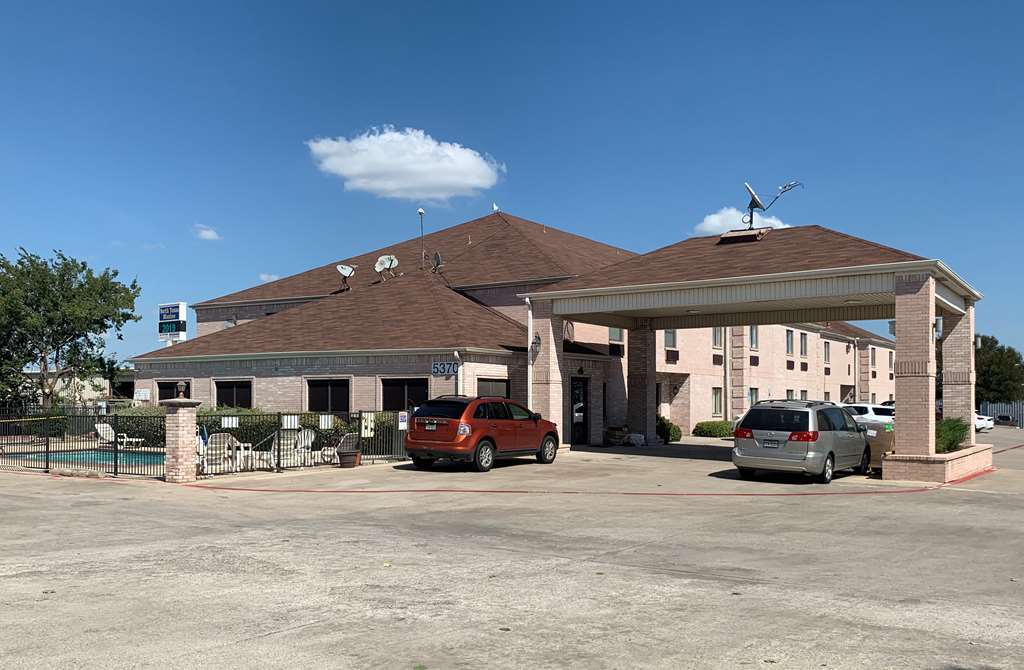 Red Roof Inn Fort Worth - Saginaw Экстерьер фото